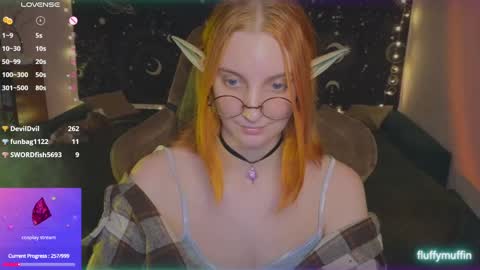 Snapshot of fluffy_muffin3 chatting on February 28, 10:50 pm Agatha online show from February 28, 10:50 pm