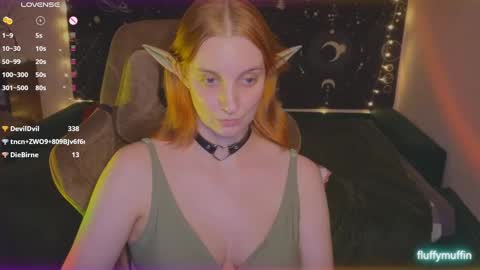 Snapshot of fluffy_muffin3 chatting on March 7, 1:20 am Agatha online show from March 7, 1:20 am