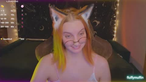 Snapshot of fluffy_muffin3 chatting on March 9, 10:08 pm Agatha online show from March 9, 10:08 pm