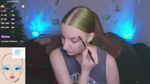 Agatha online show from December 4, 8:12 am