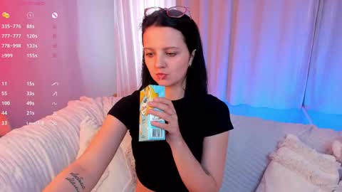LilLisa online show from May 16, 10:58 am