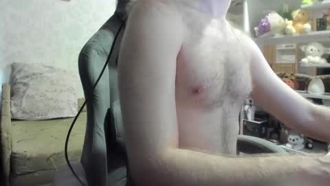 fluffycat  online show from September 11, 9:53 am