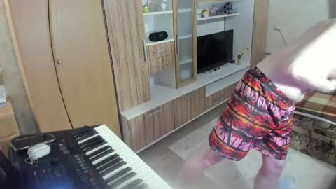 fluffycat  online show from September 16, 6:09 pm