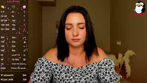 Snapshot of flufyfoxx chatting on July 2, 3:34 am Lina online show from July 2, 3:34 am