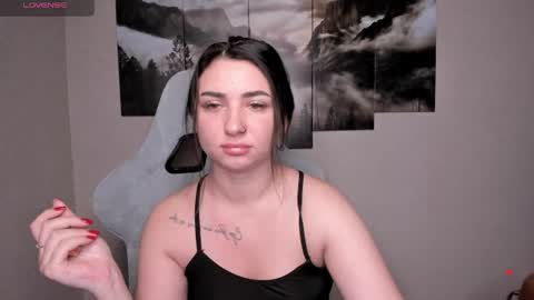 Snapshot of flufyfoxx chatting on July 8, 1:32 am Lina online show from July 8, 1:32 am