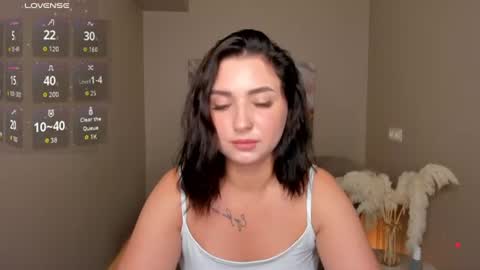 Snapshot of flufyfoxx chatting on July 26, 12:30 am Lina online show from July 26, 12:30 am