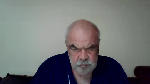 Snapshot of flutto chatting on June 15, 7:21 am flutto online show from June 15, 7:21 am