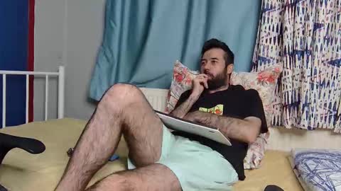 Snapshot of flycb chatting on December 3, 6:50 pm Fly online show from December 3, 6:50 pm