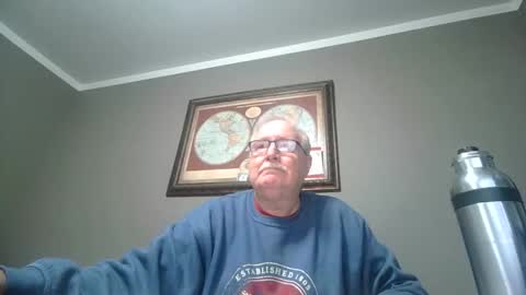 Snapshot of fmfsocal123 chatting on December 15, 1:10 am fmfsocal123 online show from December 15, 1:10 am