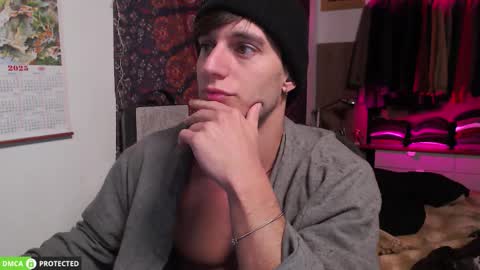 Folleti online show from December 4, 7:28 am