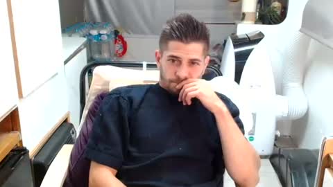 independent model online show from June 23, 7:56 pm