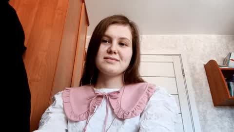Olya online show from February 19, 7:48 am