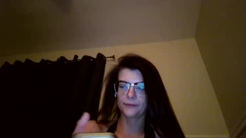 Snapshot of footsiebootsie32 chatting on October 30, 11:22 am footsiebootsie32 online show from October 30, 11:22 am