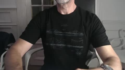 Foreign Off online show from December 2, 2:09 am