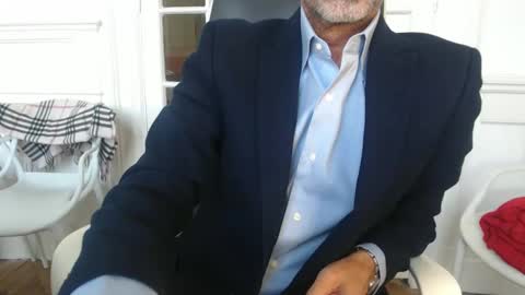Foreign Off online show from December 17, 7:15 pm
