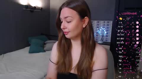 Snapshot of foreversmileme chatting on January 18, 9:02 am Julia online show from January 18, 9:02 am