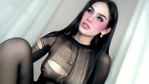 KHATRINA STACIE MARIE online show from May 27, 1:57 am