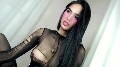 KHATRINA STACIE MARIE online show from May 29, 4:21 am