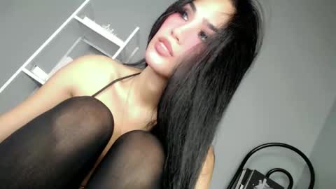 KHATRINA STACIE MARIE online show from June 11, 2:53 am