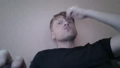 forgotten_lover online show from December 1, 3:17 pm