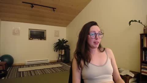 formicaforest online show from March 8, 3:06 am