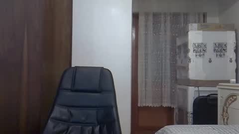 Snapshot of fortiori8 chatting on September 21, 10:44 pm fortiori8 online show from September 21, 10:44 pm