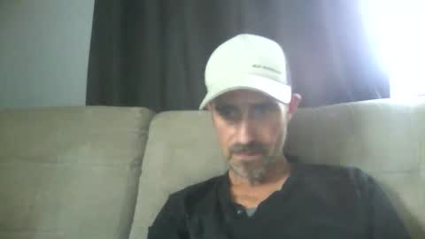 Snapshot of fouraide42 chatting on January 7, 4:20 pm fouraide42 online show from January 7, 4:20 pm