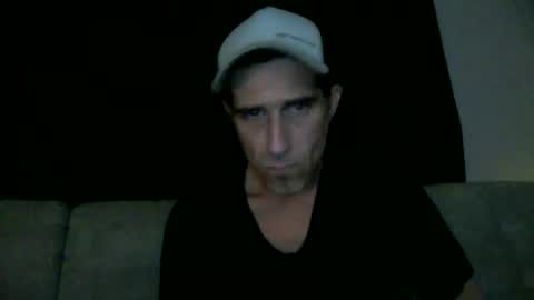 Snapshot of fouraide42 chatting on March 17, 2:38 am fouraide42 online show from March 17, 2:38 am