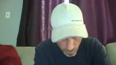 Snapshot of fouraide42 chatting on March 26, 2:22 pm fouraide42 online show from March 26, 2:22 pm