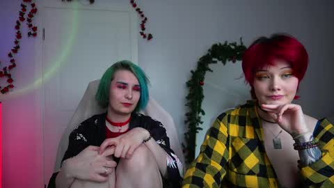 Snapshot of fox_and_dog chatting on March 26, 10:21 am Senya subscribe to telegram channel online show from March 26, 10:21 am