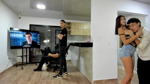 Camila-David-Karl-Alan online show from February 13, 5:03 am