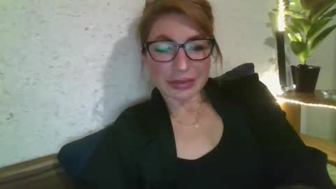 fox_red_lady7 online show from February 27, 6:31 pm