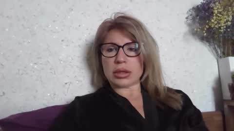 fox_red_lady7 online show from March 1, 10:17 am