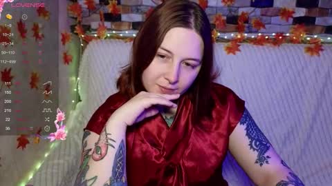 Snapshot of foxgirlandmerguis chatting on November 9, 11:19 am Belinda online show from November 9, 11:19 am