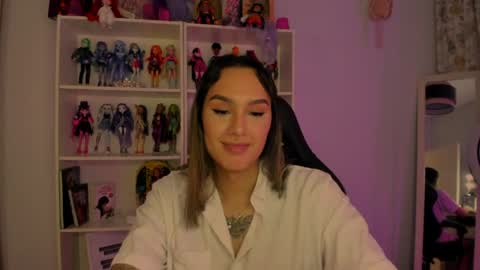 Snapshot of foxi_g chatting on May 25, 5:30 pm foxi_g online show from May 25, 5:30 pm