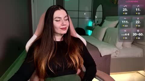 Snapshot of foxohlove chatting on February 16, 2:32 pm Foxy online show from February 16, 2:32 pm