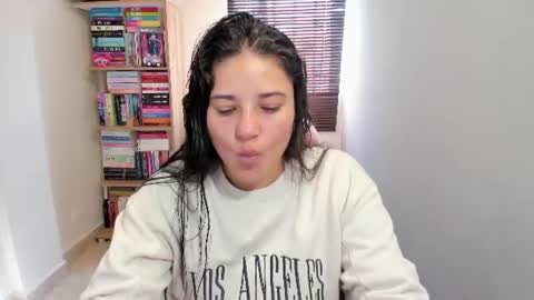 wen. online show from July 7, 1:59 pm