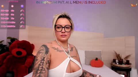 Clarise online show from November 14, 8:29 pm