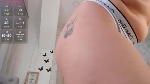 Foxy online show from November 10, 8:08 pm