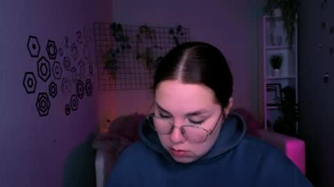 Foxy online show from April 2, 6:55 am