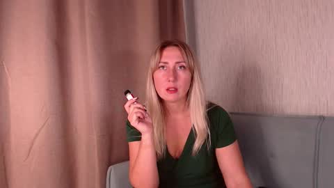 Milena online show from October 5, 2:26 pm