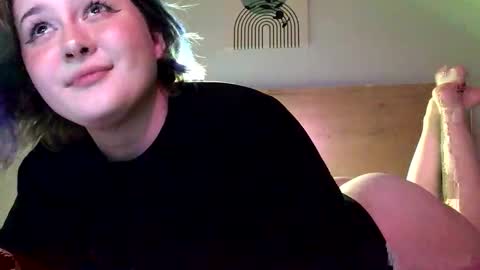 Snapshot of foxydollkate chatting on June 9, 12:50 pm Kate online show from June 9, 12:50 pm