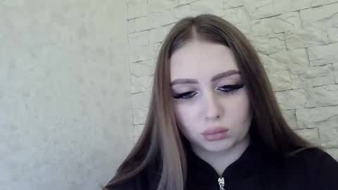 Snapshot of foxyflaree chatting on November 29, 5:38 pm Alice online show from November 29, 5:38 pm