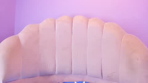 foxyhillx online show from June 11, 12:32 am