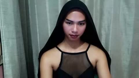 Snapshot of foxylicious_danielax chatting on April 10, 4:17 am Daniela online show from April 10, 4:17 am