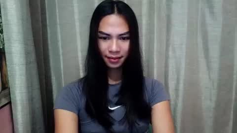 Snapshot of foxylicious_danielax chatting on April 18, 2:26 am Daniela online show from April 18, 2:26 am