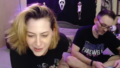 Mallory Koxx online show from October 8, 7:50 am