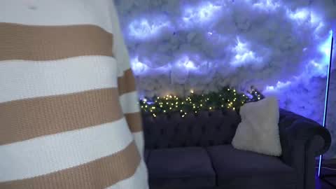 F O X online show from January 17, 3:55 am