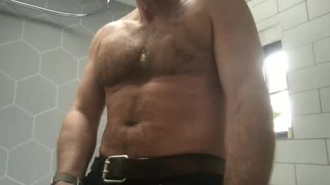 Snapshot of foxysausage chatting on March 8, 9:50 am foxysausage online show from March 8, 9:50 am