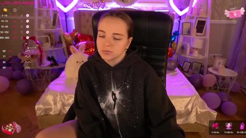 Inna  online show from February 7, 12:50 pm